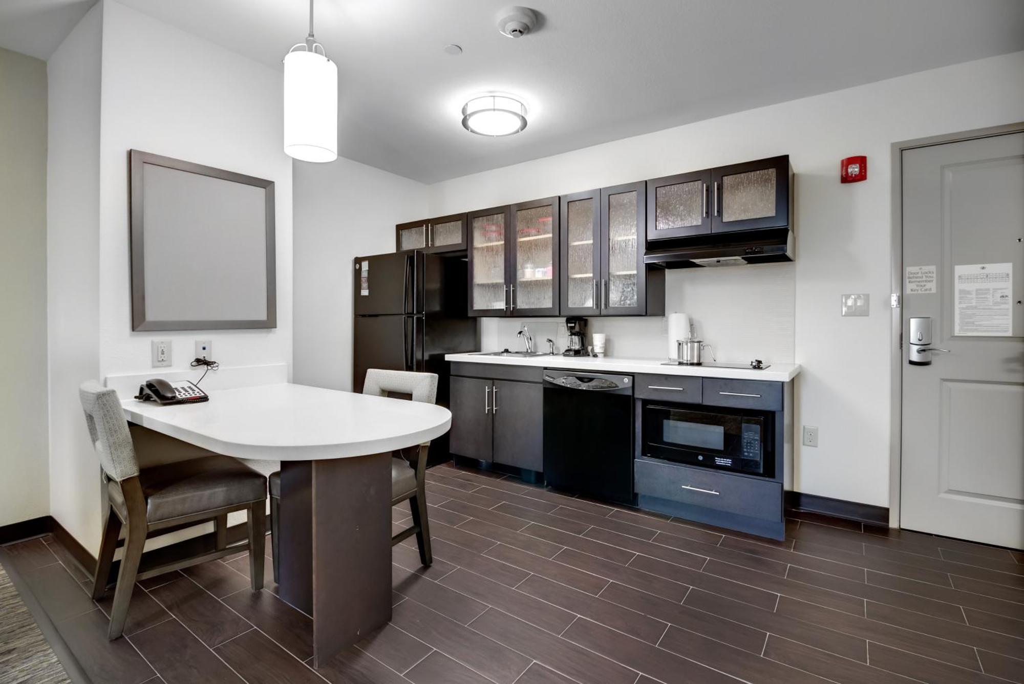 Candlewood Suites Waco By Ihg Exterior foto